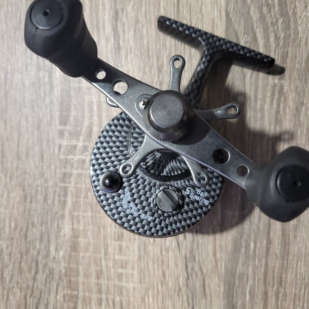 EAGLE CLAW INLINE REEL For Ice Fishing , Fresh Water Crappy And More Carbon Reel